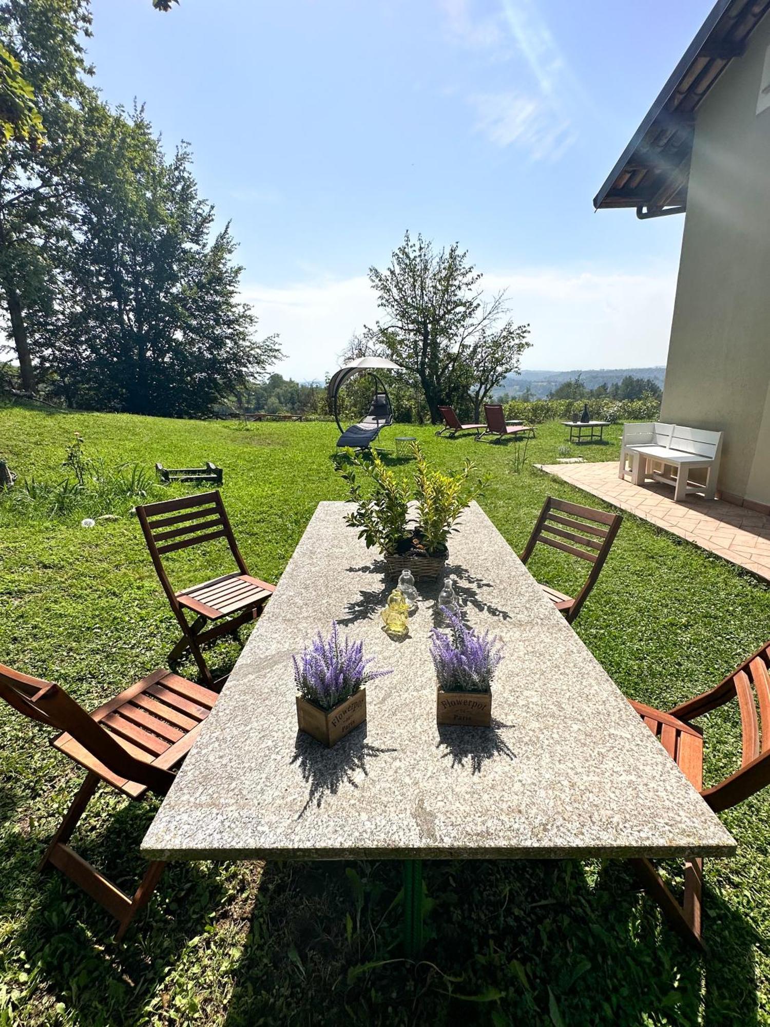Just Langhe Casa Barolo Villa Novello